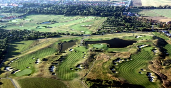 Golf Austerlitz - Slavkov u Brna - green fee 18 jamek + oběd 125 Kč, sleva 50%