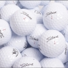 Titleist Pro V1 s obnoveným lakem se slevou 40%. 10 ks míčků za 360 Kč.