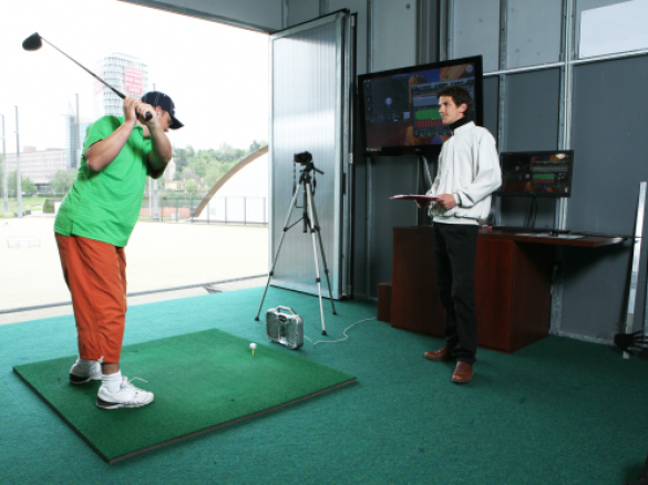 Golfsmith Advanced Fitting - měření golfových parametrů hráče + výběr "správných holí" se slevou 47%. 